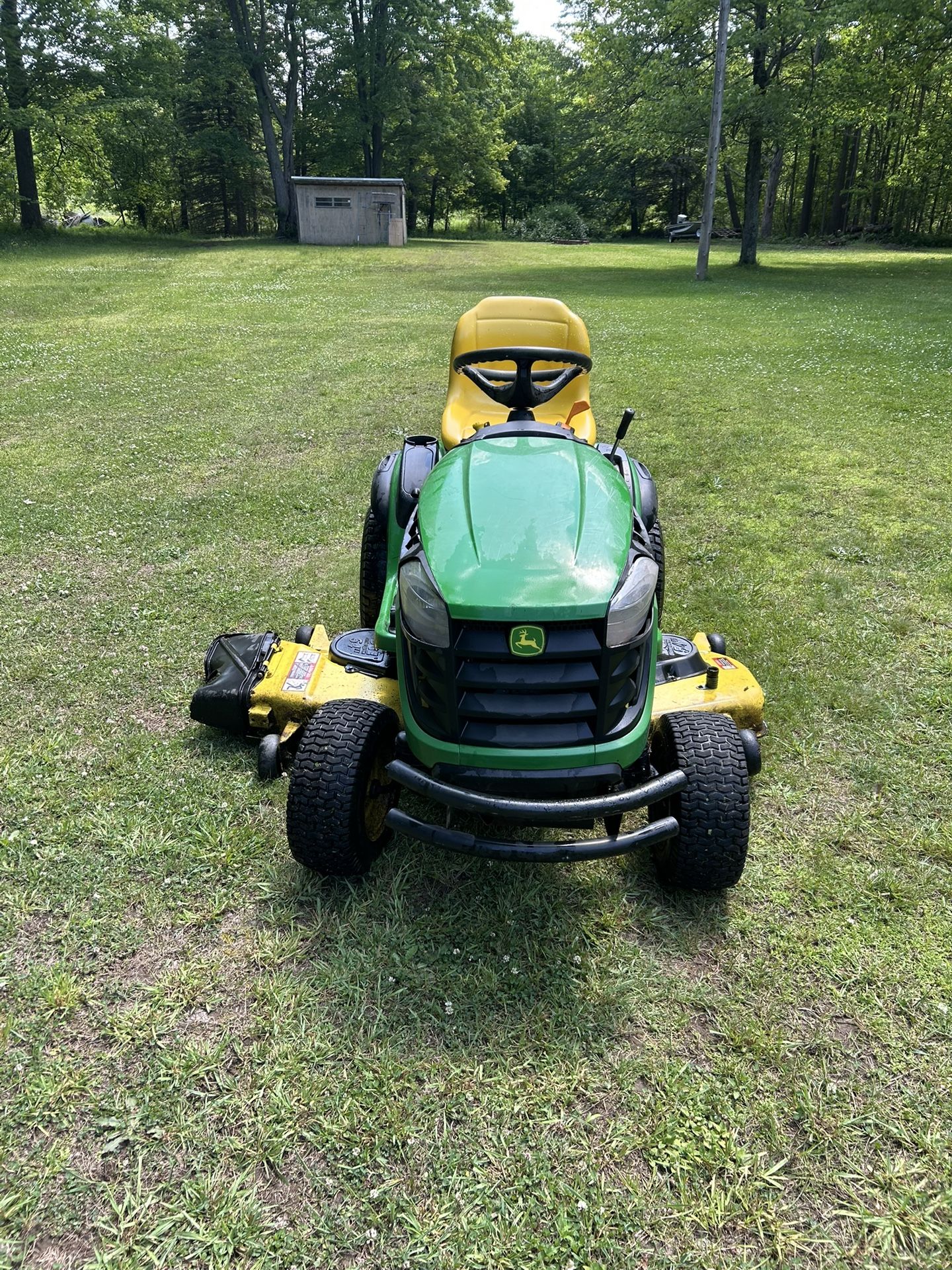 John Deere D170 Lawn Tractor - 54" Deck - Great Condition + Maintenance Kit