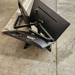3 Monitors With Dual Adapters Included 