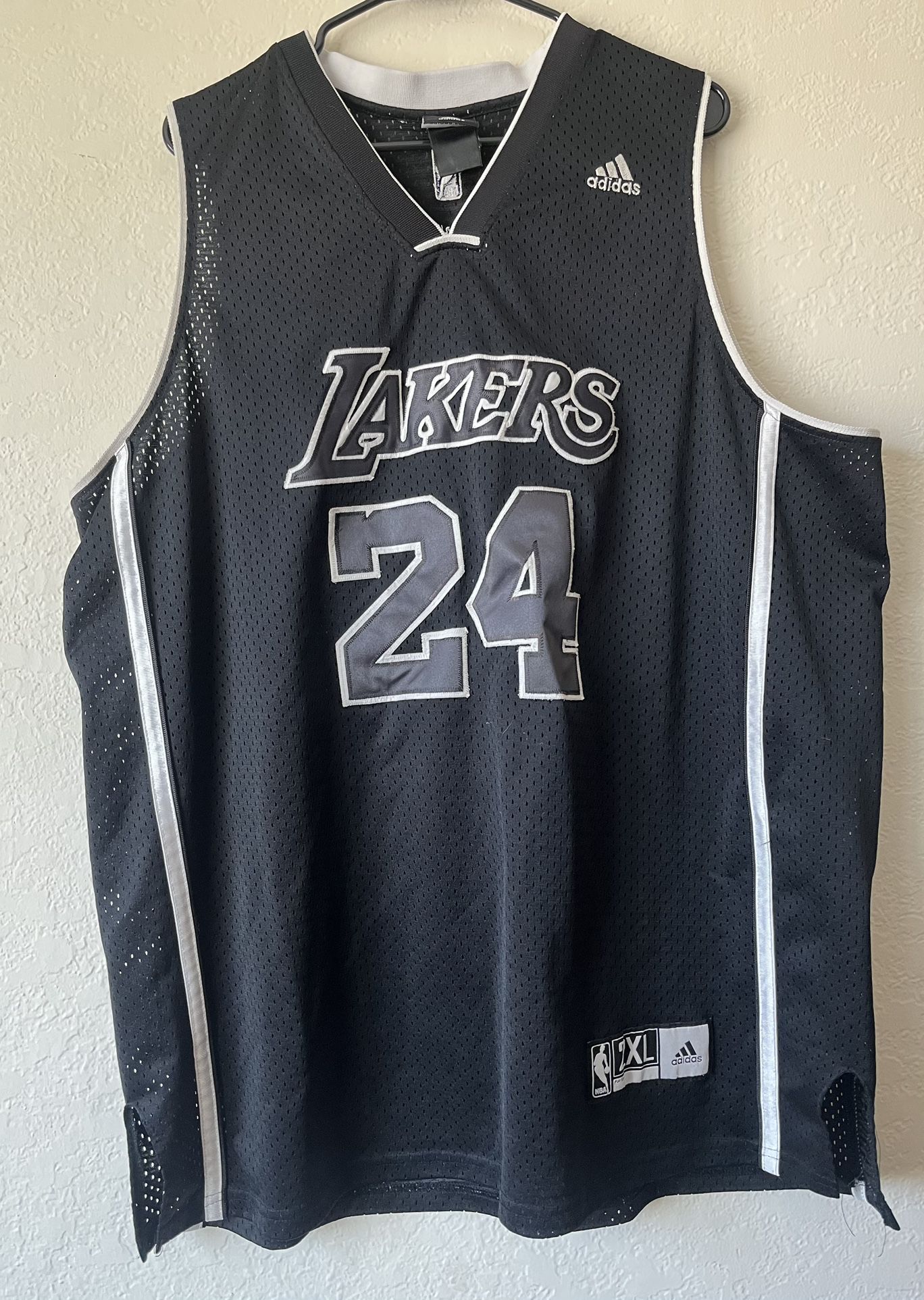 Adidas Authentic KOBE BRYANT #24 Los Angeles LA Lakers Jersey Size
