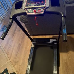 3.5HP Treadmill, 8.5 mph, 350lbs max weight