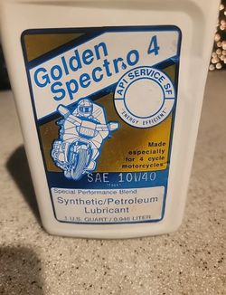 10 FULL Quarts Of Golden Spectro 4 Motorcycle Synthetic Engine Motor Oil. NOS