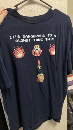 Zelda NES It’s Dangerous To Go Alone XXL Shirt