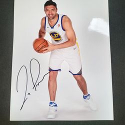Zaza Pachulia signed photo 