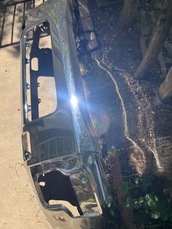 2006 Nissan Armada Bumper
