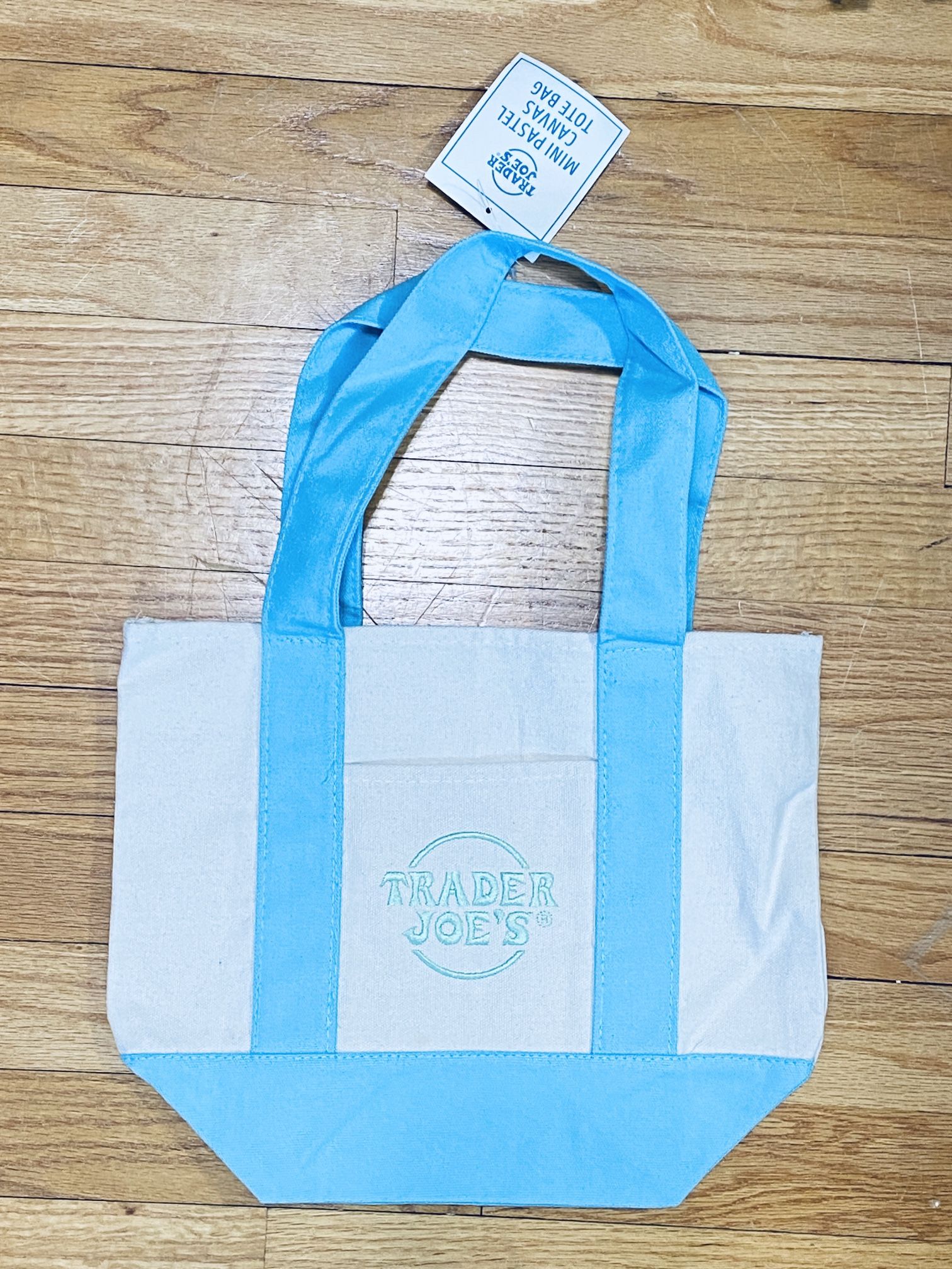 NEW! TRADER JOE'S 2025 MINI CANVAS TOTE BAG PASTEL BLUE NWT