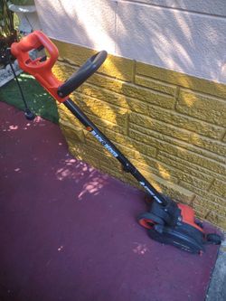 Lawn edger