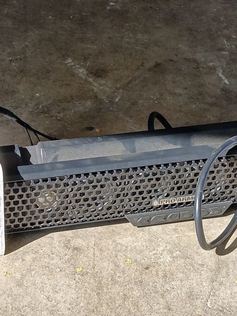 Pro Armor Sound Bar 8 Speaker