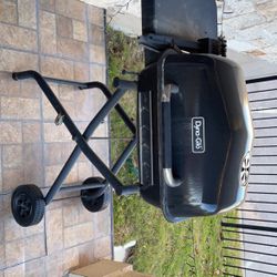 BBQ Charcoal Grill