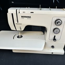 Bernina 830 Record electronic Sewing Machine
