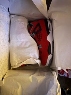 Jordan retro 4 size 11 1/2