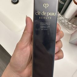 Cle de Peau Correcting Cream Veil SPF 21, make up primer, BB cream
