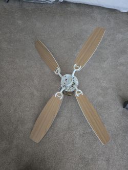 White 4 blade ceiling fan