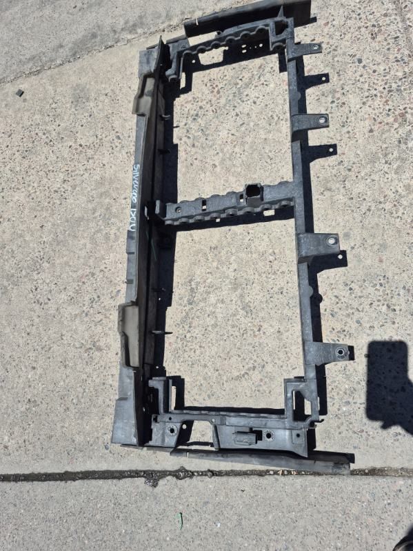 Chevy Silverado 1500 Grille Shutter Oem