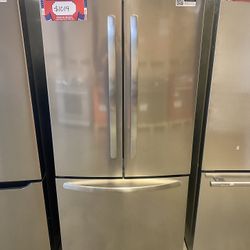 Frigidaire FRFG1723AV 32” Counter-Depth French Door Refrigerator with 17.6 Cu. Ft. Capacity