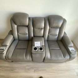 Brand New 2 Seat Leather Recliner Couch