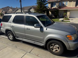 2002 Toyota Sequoia