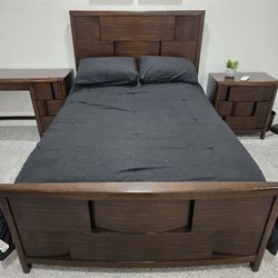 Full Bed Include Night Stand And Desk 