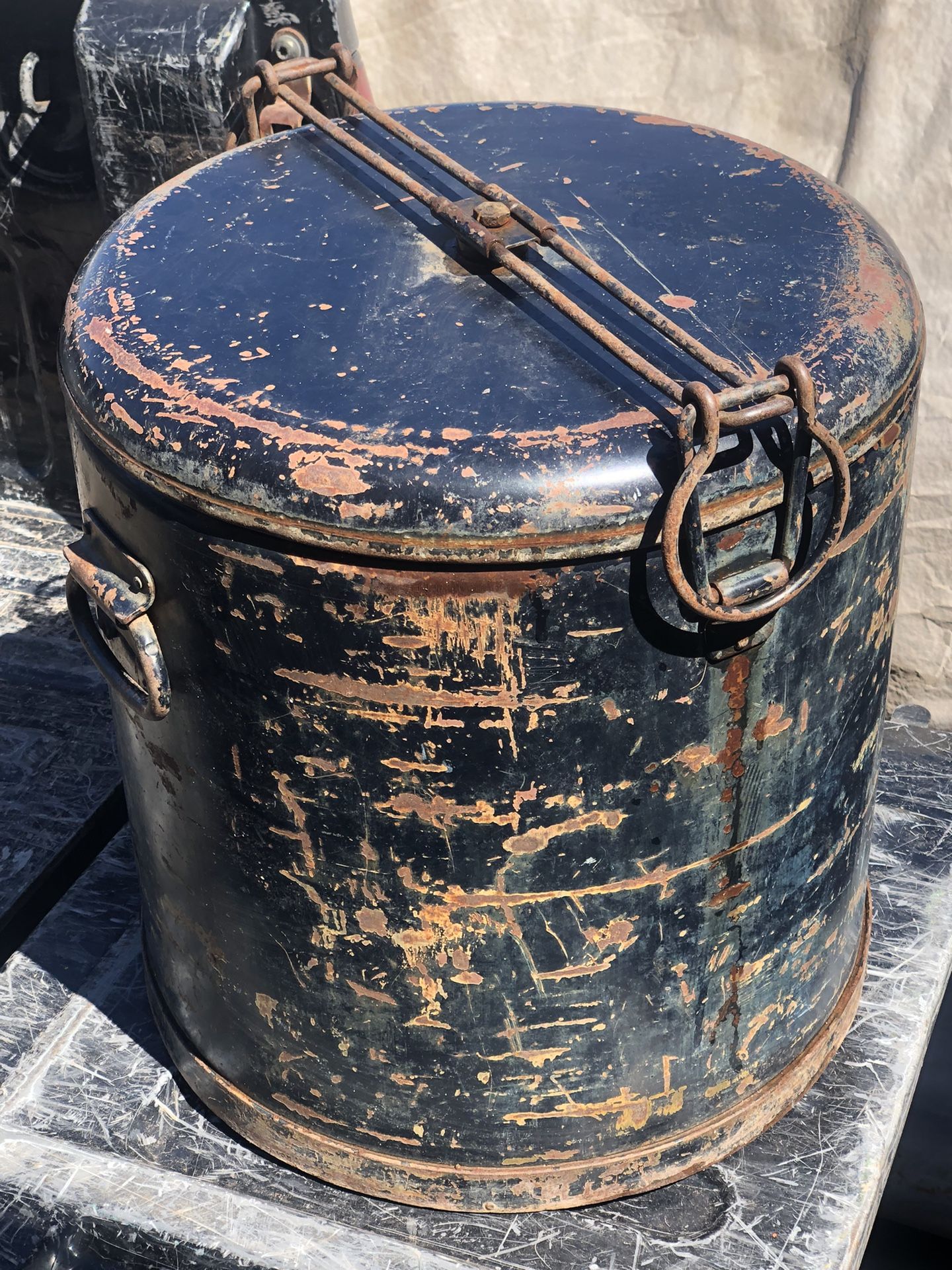 Vintage Battlefield Blood Transport Container