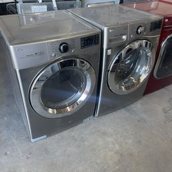 Lg Washer And Dryer Set 