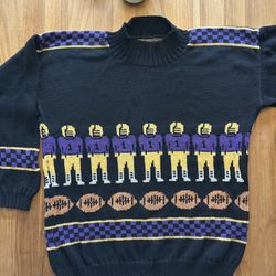 Rare Late 80s/Early 90s Acrylic UW Huskies Sweater