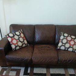 Brown leather sofa 