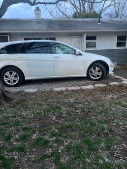 Mercedes  R(contact info removed)