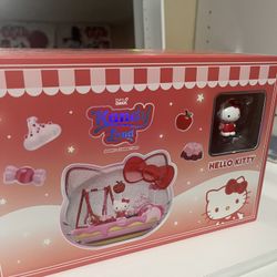 Hello Kitty Display Collectible 