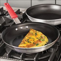 Tramontina proline two-piece nonstick heavy gauge aluminum fry pan set