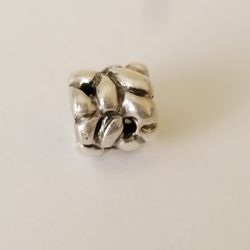 Pandora Knott Charm 