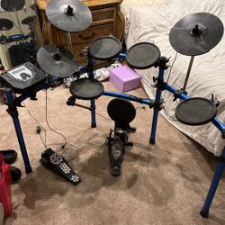 Simmons Sd1000 Electric Drum Set