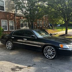 1999 Lincoln Town Car