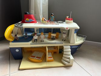 Playmobil Cruise Ship