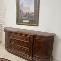 Beautiful WynWood Furniture Credenza 