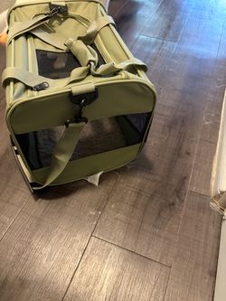 Pet carrier, small