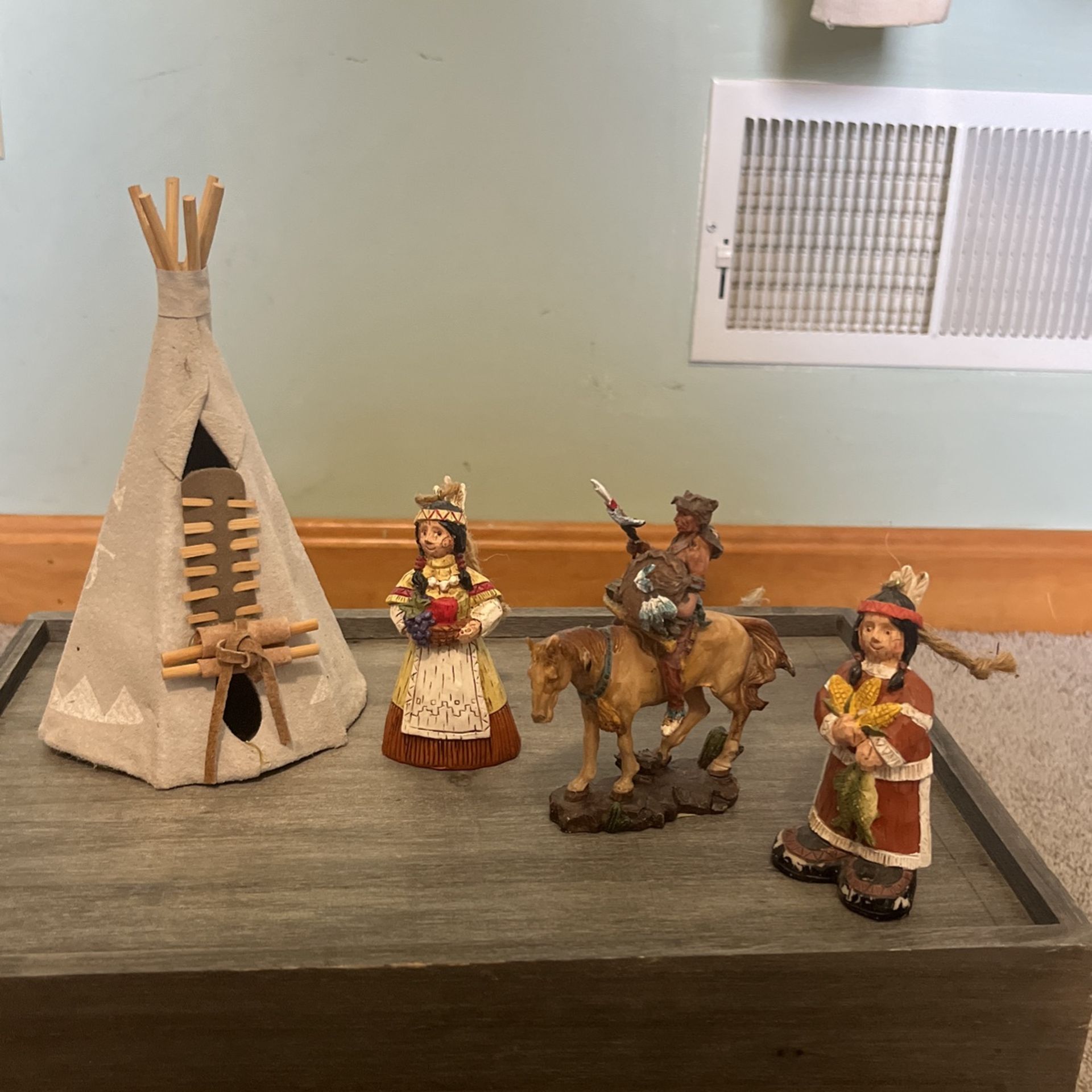 Indian Collectable Set