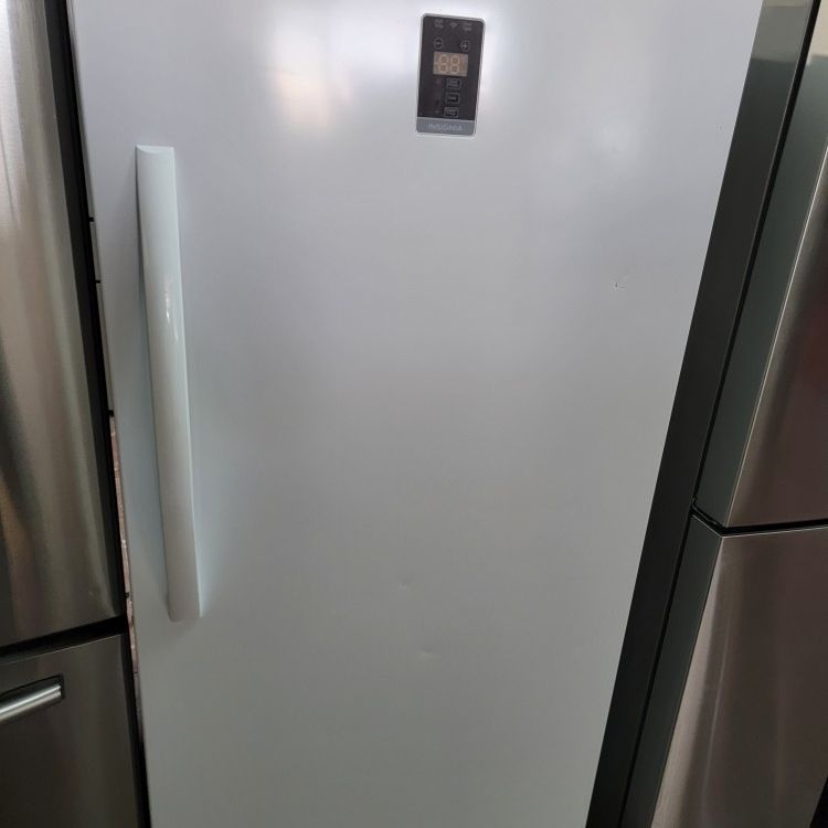 Insignia Upright Convertible Freezer AND Refrigerator, 51 OFF