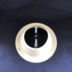 Recessed Ceiling Light Baffle With Self Flanged White Trim Ring