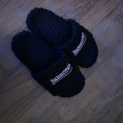 Balenciaga Slides