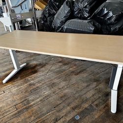 Steelcase Ology Standing Desk