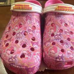 Brand New Rare Hello Kitty And Friends Crocs 