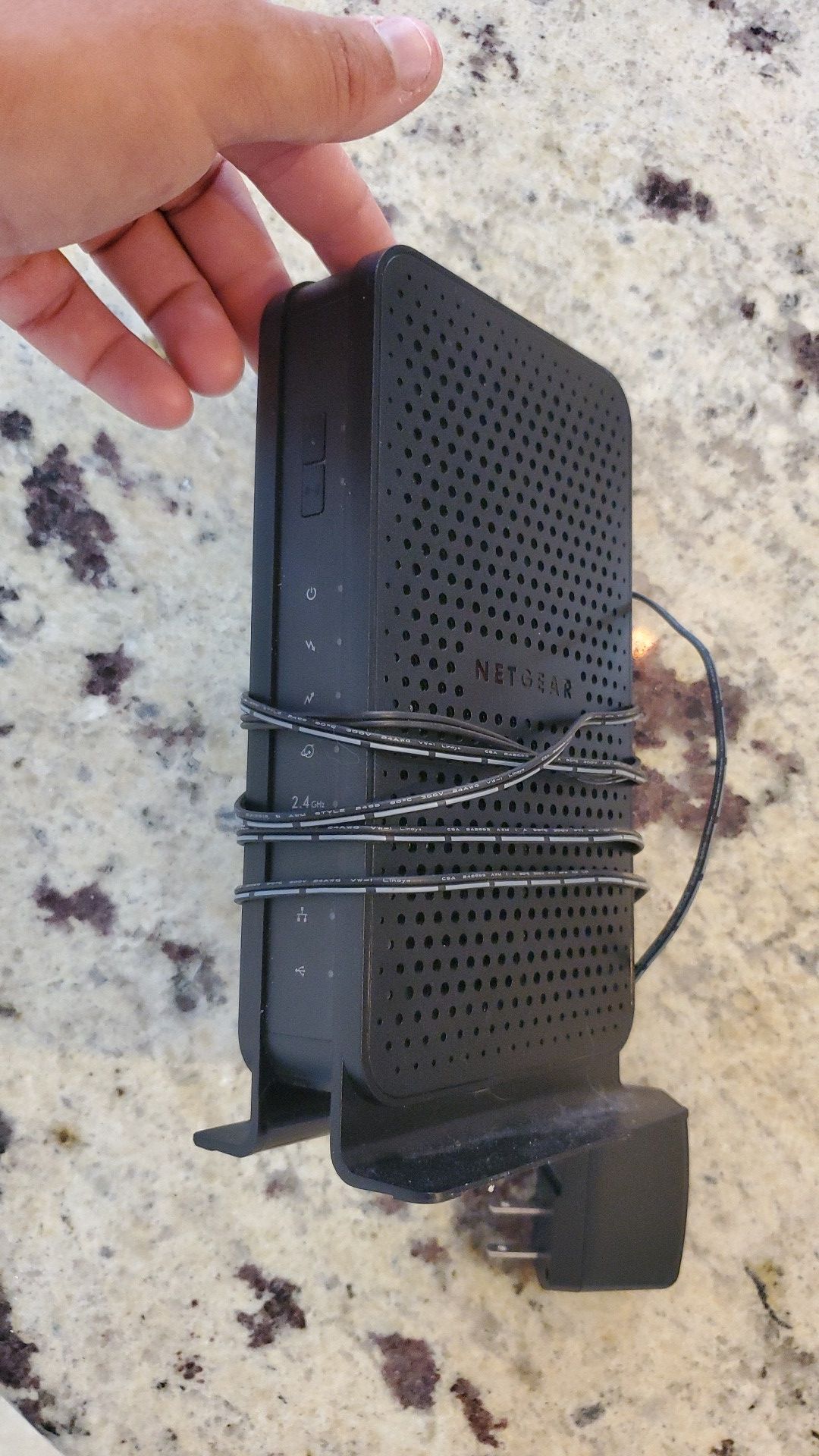 Netgear N300 WiFi Modem Router