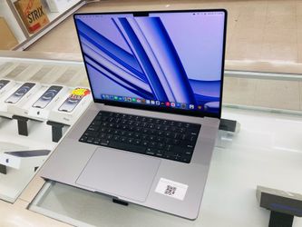MacBook Pro M1 Pro 16gb ram 512gb ssd