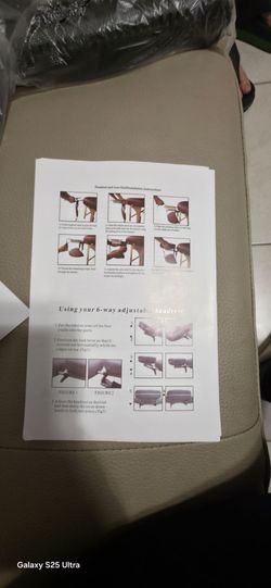 NEW PORTABLE MASSAGE TABLE – NEVER USED CAMILLA DE MASAJES PORTÁTIL NUEVA – NUNCA USADA