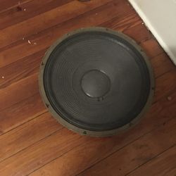 15 inches JBL 800 watts