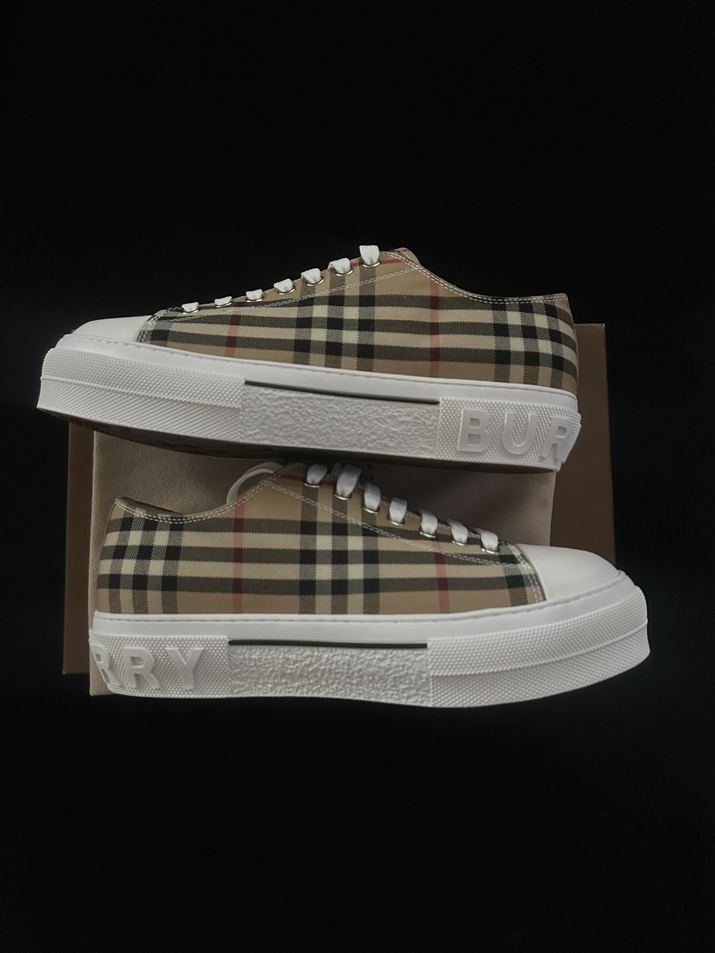Burberry Shoes