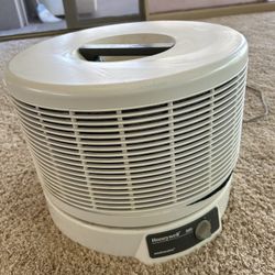 Honeywell Enviracaire True HEPA Air Filter Cleaner 