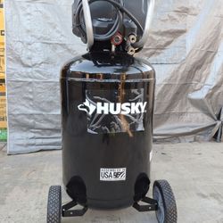 Husky 30 Gal. 200 PSI Air Compressor 
