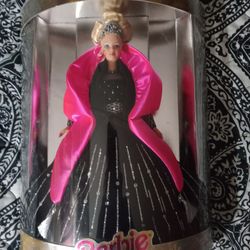 1998 Happy Holidays Special Edition Barbie