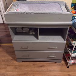 Kids Changing Table