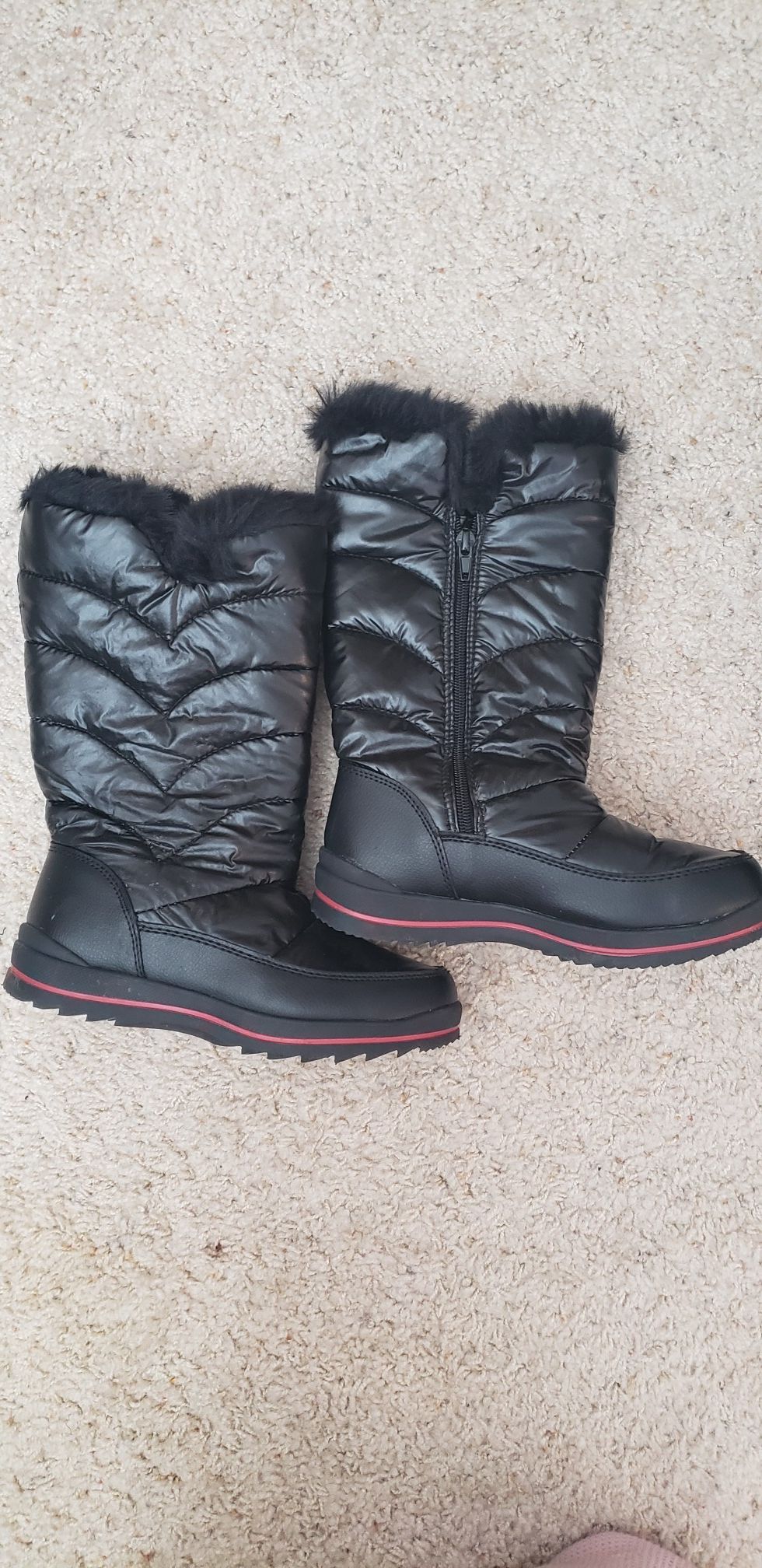 Kids Size 3 Snow Boots